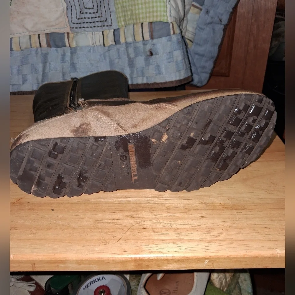 Merrell stylish otter